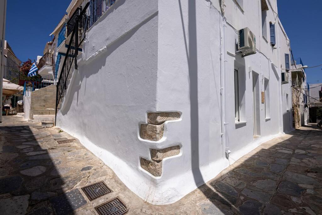 Malamatenia'S House Тинос Экстерьер фото